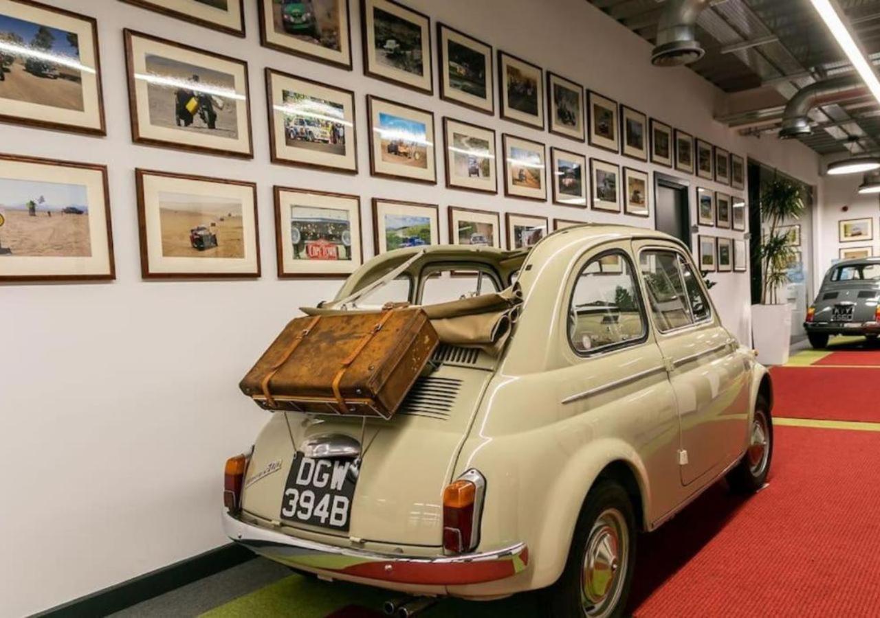 Duclos At Bicester Heritage Eksteriør billede
