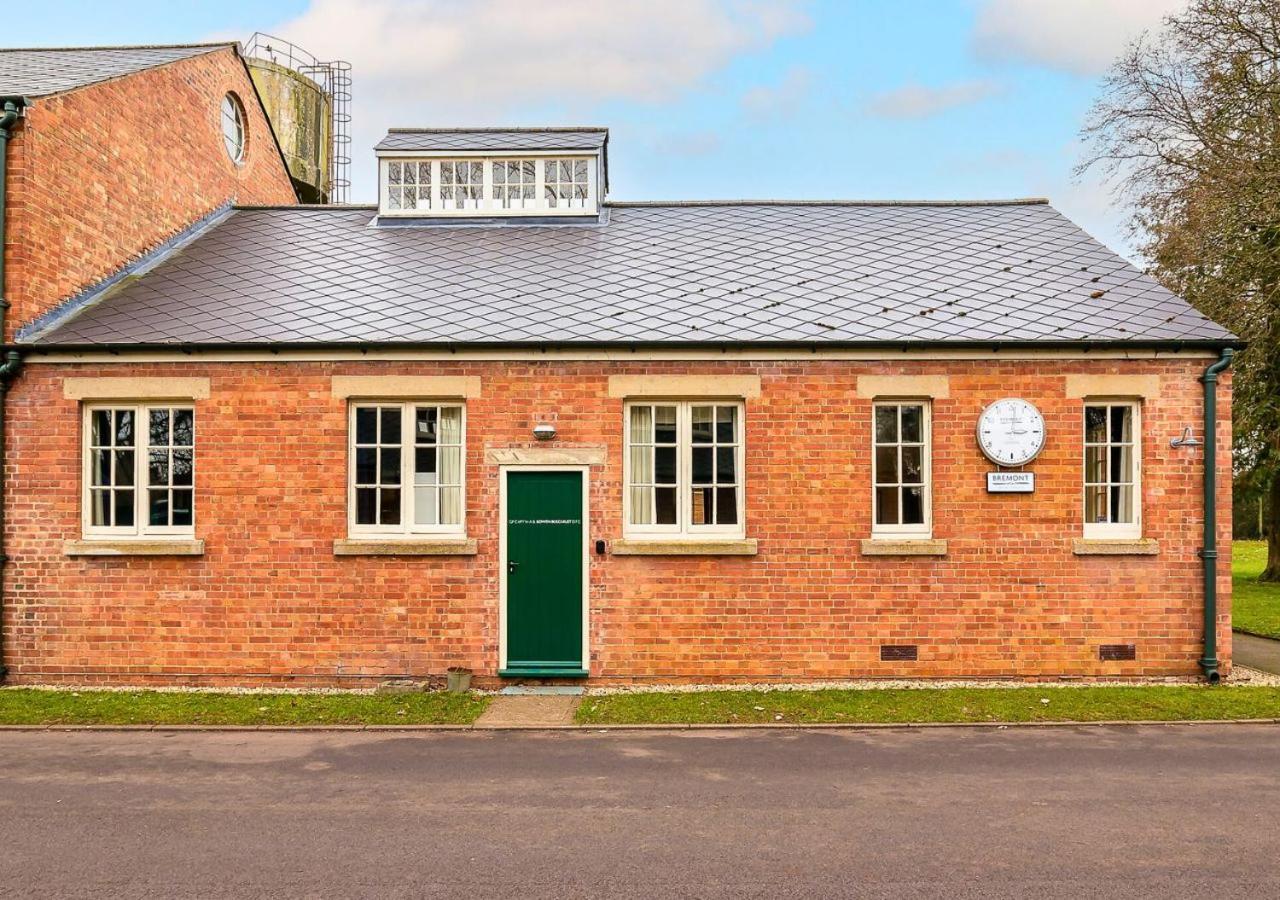 Duclos At Bicester Heritage Eksteriør billede